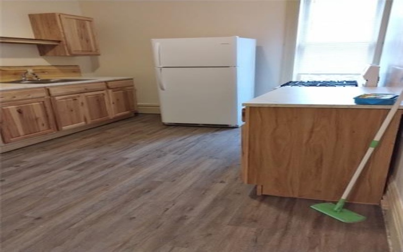 41 Morgantown Street, Uniontown, 15401, 1 Bedroom Bedrooms, ,1 BathroomBathrooms,Lease,For Rent,Morgantown Street,1704221