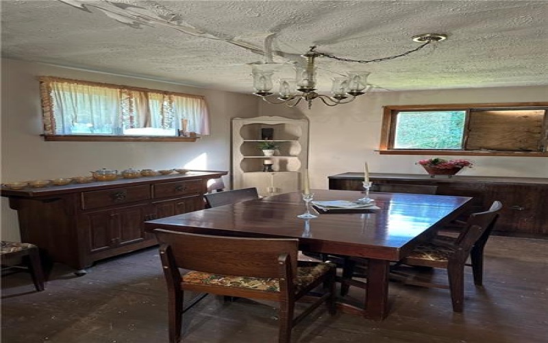 198 Keeny Row, New Salem, 15468, 3 Bedrooms Bedrooms, ,1 BathroomBathrooms,Residential,For Sale,Keeny Row,1704324