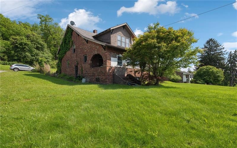920 WASHINGTON ROAD, Washington, 15301, ,Commercial-industrial-business,For Sale,WASHINGTON ROAD,1704375