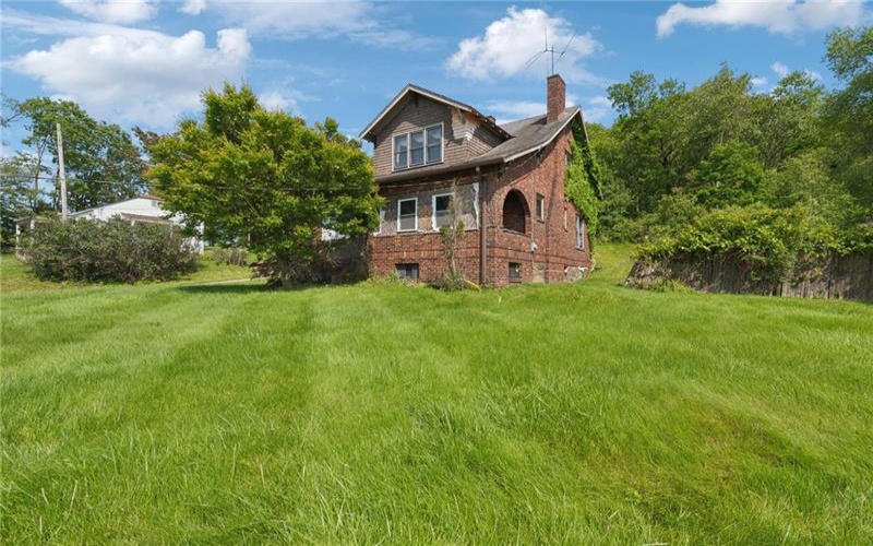 920 WASHINGTON ROAD, Washington, 15301, ,Commercial-industrial-business,For Sale,WASHINGTON ROAD,1704375