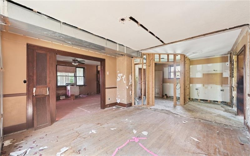 920 WASHINGTON ROAD, Washington, 15301, ,Commercial-industrial-business,For Sale,WASHINGTON ROAD,1704375