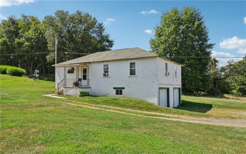 107 Moglia Lane, Apollo, 15613, 2 Bedrooms Bedrooms, ,1 BathroomBathrooms,Residential,For Sale,Moglia Lane,1717442