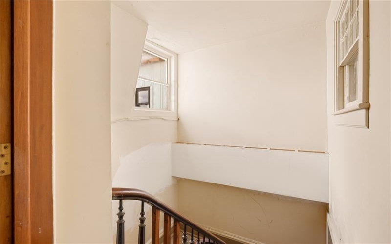 127 Main St, Somerset, 15501, ,Multi-unit,For Sale,Main St,1717473