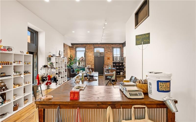 127 Main St, Somerset, 15501, ,Multi-unit,For Sale,Main St,1717473
