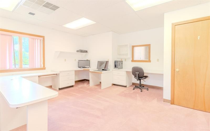 1027 Main St, Mount Pleasant, 15666, ,Commercial-industrial-business,For Sale,Main St,1704814
