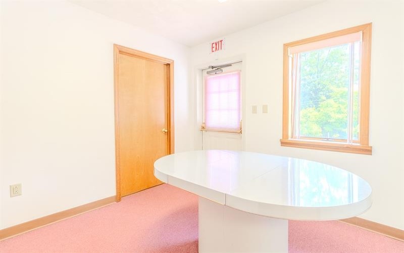 1027 Main St, Mount Pleasant, 15666, ,Commercial-industrial-business,For Sale,Main St,1704814