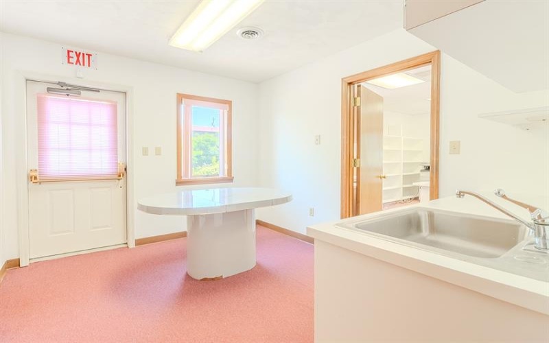 1027 Main St, Mount Pleasant, 15666, ,Commercial-industrial-business,For Sale,Main St,1704814