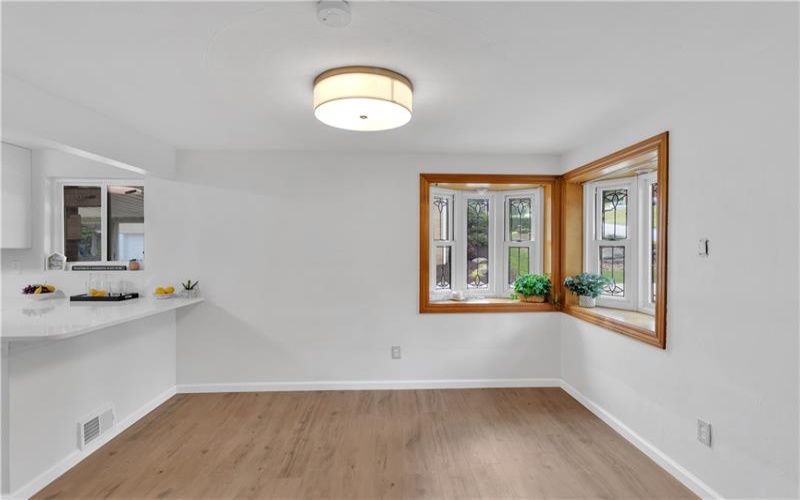 9830 DON DRIVE, Irwin, 15642, 3 Bedrooms Bedrooms, 10 Rooms Rooms,2 BathroomsBathrooms,Residential,For Sale,DON DRIVE,1704964