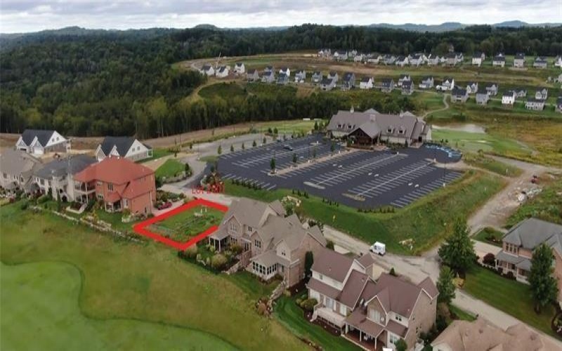 2001 Blackthorne Dr, Jeannette, 15644, ,Farm-acreage-lot,For Sale,Blackthorne Dr,1705096
