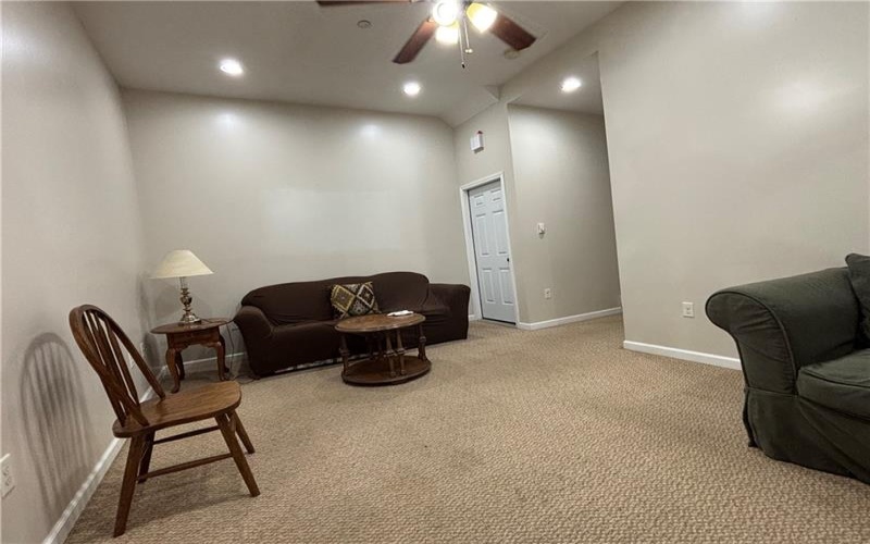 214 3rd St, California, 15419, 4 Bedrooms Bedrooms, ,2 BathroomsBathrooms,Lease,For Rent,3rd St,1705655