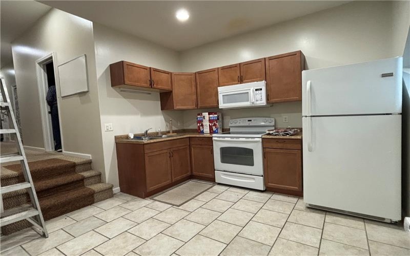 214 3rd St, California, 15419, 4 Bedrooms Bedrooms, ,2 BathroomsBathrooms,Lease,For Rent,3rd St,1705655