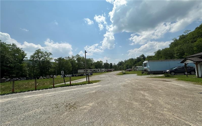 1389 Indian Creek Valley Road, Melcroft, 15462, ,Commercial-industrial-business,For Sale,Indian Creek Valley Road,1705790