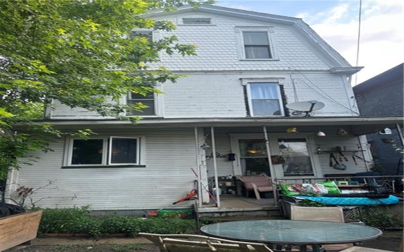 511 Arthur Avenue, Scottdale, 15683, 4 Bedrooms Bedrooms, 8 Rooms Rooms,1 BathroomBathrooms,Residential,For Sale,Arthur Avenue,1705793