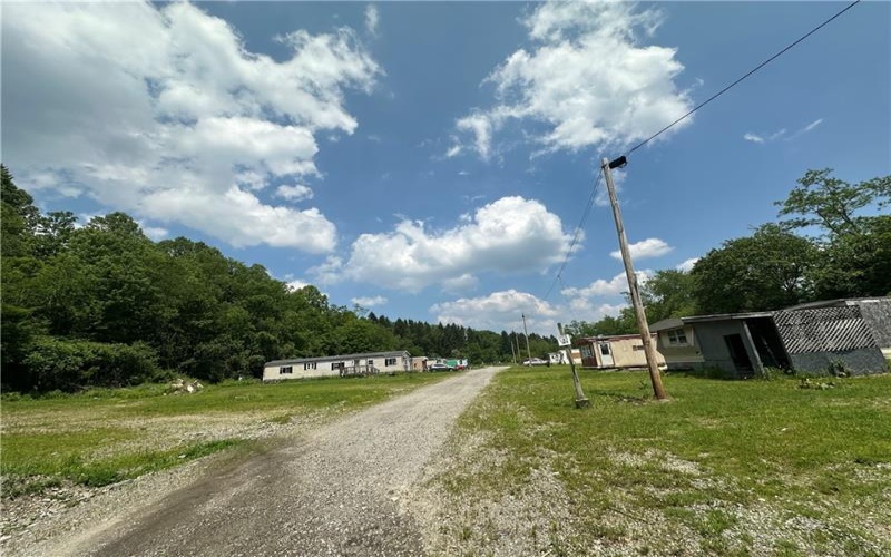 1389 Indian Creek Valley Road, Melcroft, 15462, ,Multi-unit,For Sale,Indian Creek Valley Road,1705799