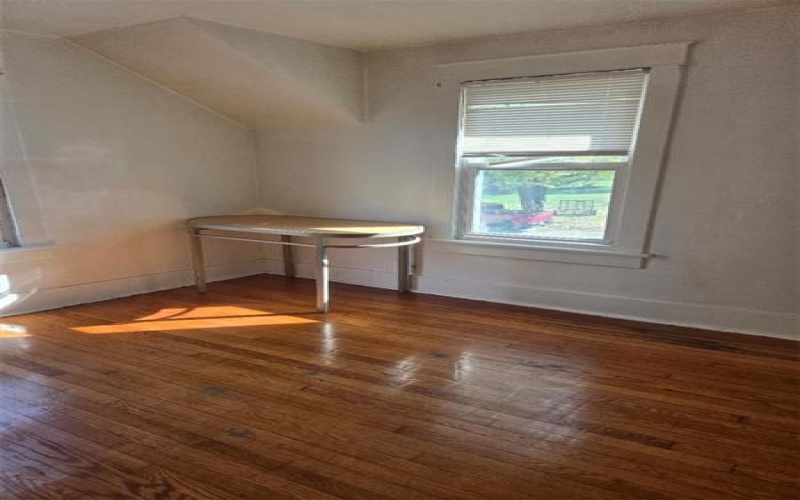 615 Morgantown Road, Uniontown, 15401, 4 Bedrooms Bedrooms, 9 Rooms Rooms,1.1 BathroomsBathrooms,Residential,For Sale,Morgantown Road,1705857