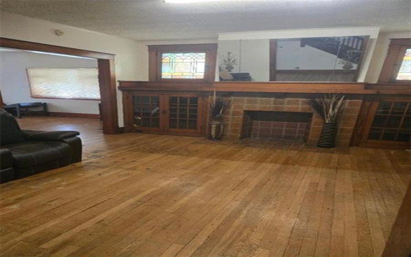 615 Morgantown Road, Uniontown, 15401, 4 Bedrooms Bedrooms, 9 Rooms Rooms,1.1 BathroomsBathrooms,Residential,For Sale,Morgantown Road,1705857