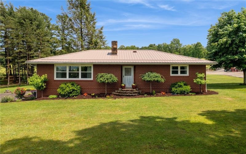 234 Ankney Hill Rd, Acme, 15610, 3 Bedrooms Bedrooms, ,1.1 BathroomsBathrooms,Residential,For Sale,Ankney Hill Rd,1705865