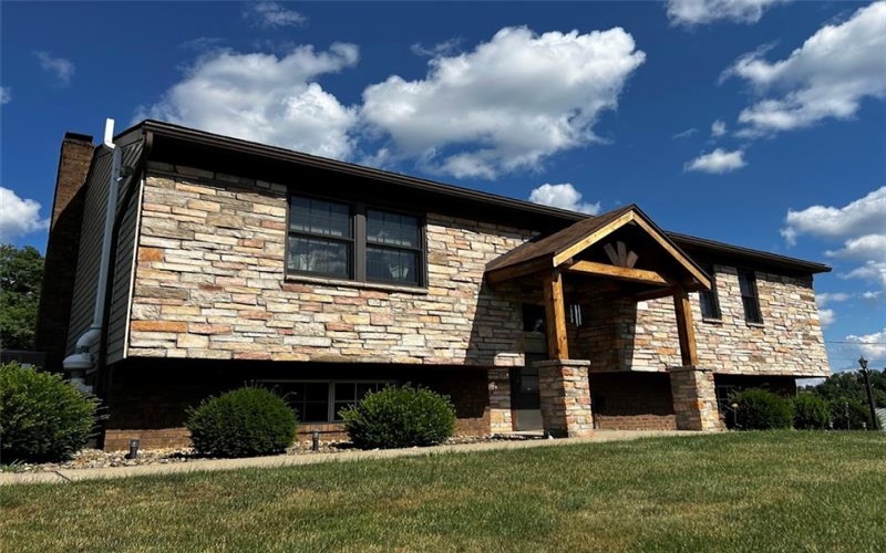 516 Chestnut Ridge Rd, Washinton, 15301, 3 Bedrooms Bedrooms, 9 Rooms Rooms,2 BathroomsBathrooms,Residential,For Sale,Chestnut Ridge Rd,1706121