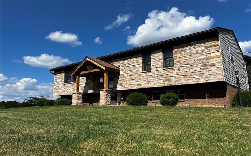 516 Chestnut Ridge Rd, Washinton, 15301, 3 Bedrooms Bedrooms, 9 Rooms Rooms,2 BathroomsBathrooms,Residential,For Sale,Chestnut Ridge Rd,1706121