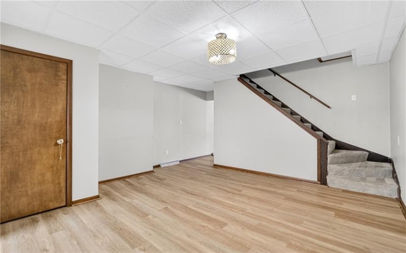 102, 104, 106, 108 9th Street, Monongahela, 15063, 2 Bedrooms Bedrooms, 5 Rooms Rooms,1.1 BathroomsBathrooms,Residential,For Sale,9th Street,1718597