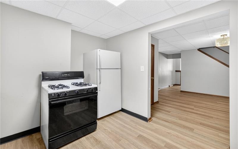 102, 104, 106, 108 9th Street, Monongahela, 15063, 2 Bedrooms Bedrooms, 5 Rooms Rooms,1.1 BathroomsBathrooms,Residential,For Sale,9th Street,1718597