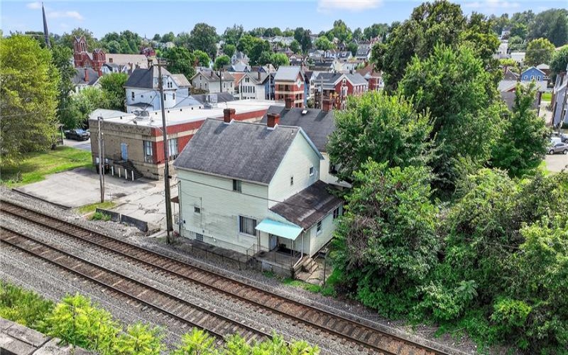 102, 104, 106, 108 9th Street, Monongahela, 15063, 2 Bedrooms Bedrooms, 5 Rooms Rooms,1.1 BathroomsBathrooms,Residential,For Sale,9th Street,1718597