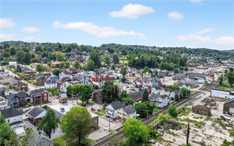 102, 104, 106, 108 9th Street, Monongahela, 15063, 2 Bedrooms Bedrooms, 5 Rooms Rooms,1.1 BathroomsBathrooms,Residential,For Sale,9th Street,1718597