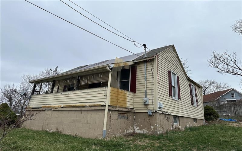 80 Caldwell Ave, Washington, 15301, 2 Bedrooms Bedrooms, 5 Rooms Rooms,1 BathroomBathrooms,Residential,For Sale,Caldwell Ave,1706150