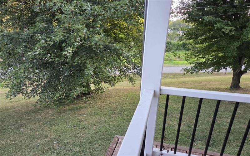 255 Francis Mine State Rd, Burgettstown, 15021, 2 Bedrooms Bedrooms, ,1 BathroomBathrooms,Residential,For Sale,Francis Mine State Rd,1718661