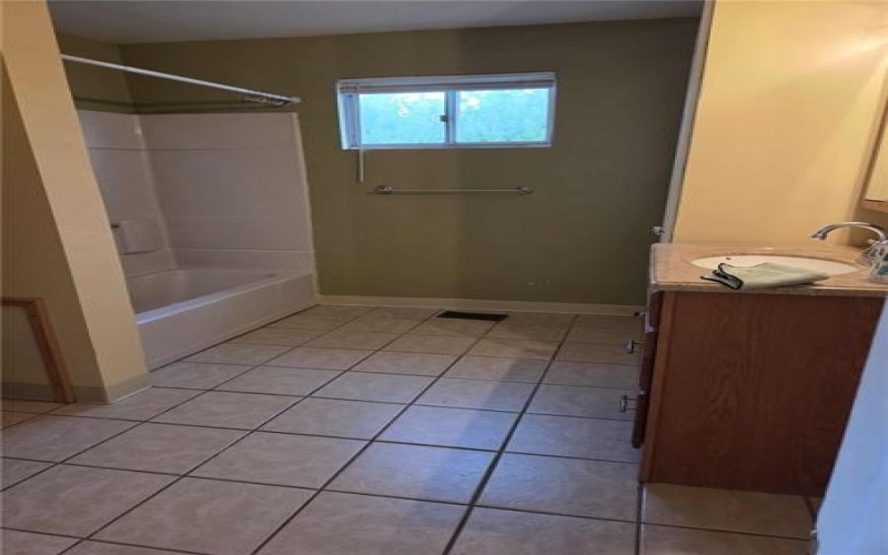255 Francis Mine State Rd, Burgettstown, 15021, 2 Bedrooms Bedrooms, ,1 BathroomBathrooms,Residential,For Sale,Francis Mine State Rd,1718661
