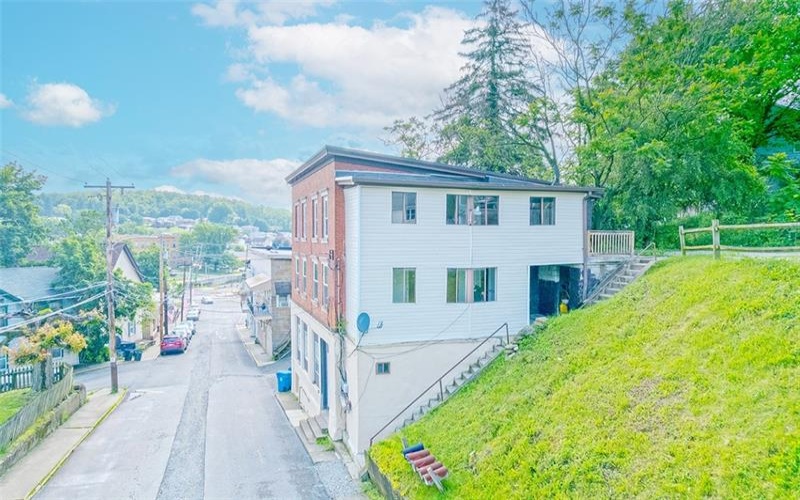 5801 Lincoln Ave, Export, 15632, ,Multi-unit,For Sale,Lincoln Ave,1706897