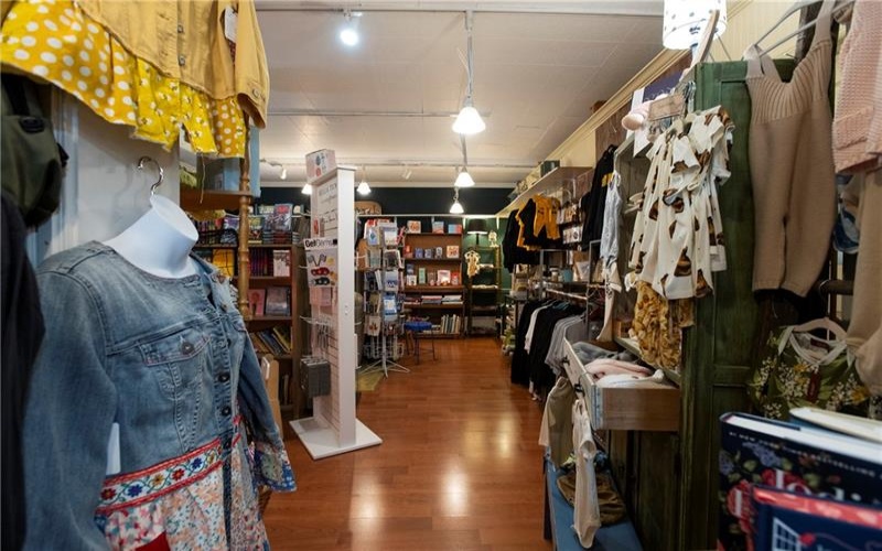 137 Main St, Ligonier, 15658, ,Commercial-industrial-business,For Sale,Main St,1718774