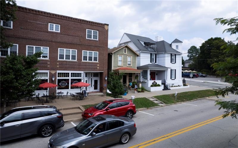 137 Main St, Ligonier, 15658, ,Commercial-industrial-business,For Sale,Main St,1718774