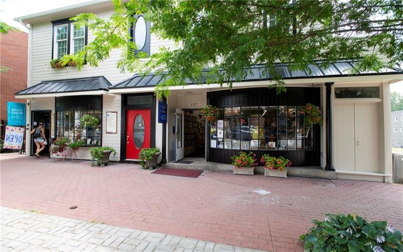 137 Main St, Ligonier, 15658, ,Commercial-industrial-business,For Sale,Main St,1718774