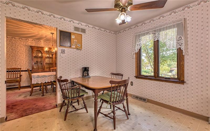 112 Friendship Lane, Greensburg, 15601, 3 Bedrooms Bedrooms, 9 Rooms Rooms,2.1 BathroomsBathrooms,Residential,For Sale,Friendship Lane,1718824