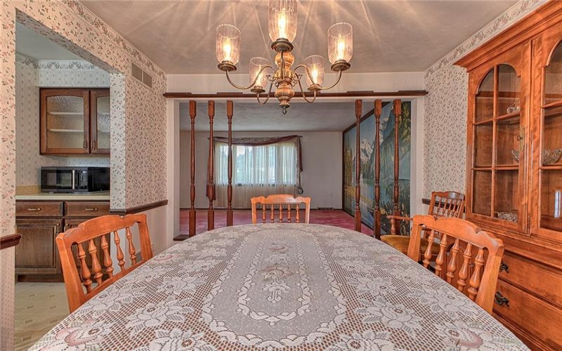 112 Friendship Lane, Greensburg, 15601, 3 Bedrooms Bedrooms, 9 Rooms Rooms,2.1 BathroomsBathrooms,Residential,For Sale,Friendship Lane,1718824