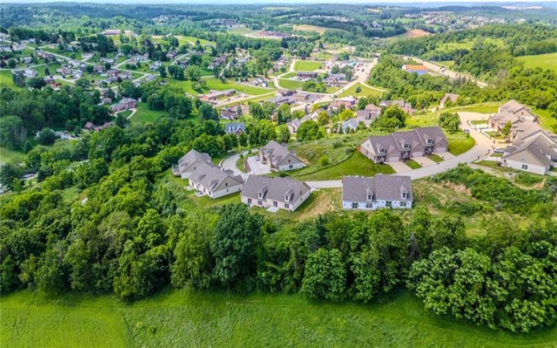 740 Sandstone Way, ROSTRAVER TWP, 15012, 3 Bedrooms Bedrooms, 7 Rooms Rooms,2.1 BathroomsBathrooms,Residential,For Sale,Sandstone Way,1707152
