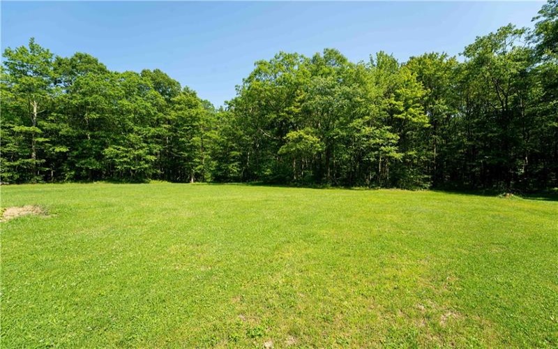 552 Chalk Hl Ohpyl Rd, Ohiopyle, 15470, 2 Bedrooms Bedrooms, ,1 BathroomBathrooms,Residential,For Sale,Chalk Hl Ohpyl Rd,1707245