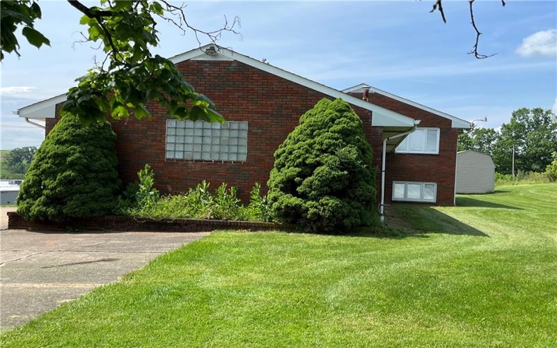 719 CARLTON ROAD, BENTLEYVILLE, 15314, ,Commercial-industrial-business,For Sale,CARLTON ROAD,1707315