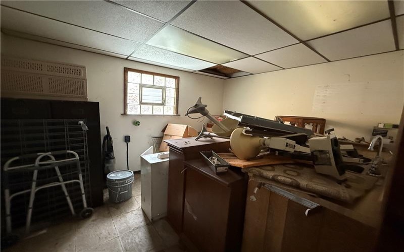 224 5th St, Jeannette, 15644, ,Commercial-industrial-business,For Sale,5th St,1707329