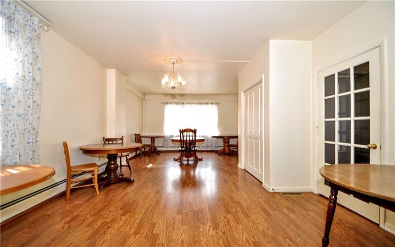 509 W Main Street, Monongahela, 15063, 5 Bedrooms Bedrooms, 14 Rooms Rooms,3.2 BathroomsBathrooms,Residential,For Sale,W Main Street,1719273