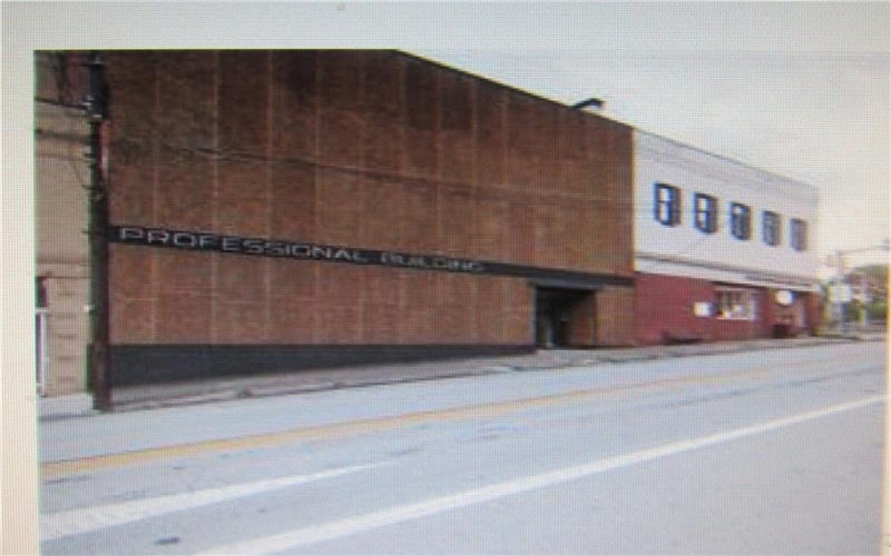 102 Arch St, Connellsville, 15425, ,Commercial-industrial-business,For Sale,Arch St,1719289