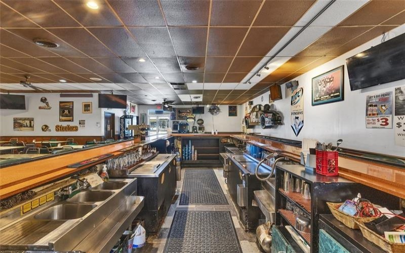 110 Pennsylvania Ave (105 N Center Ave), New Stanton, 15672, ,Commercial-industrial-business,For Sale,Pennsylvania Ave (105 N Center Ave),1719325