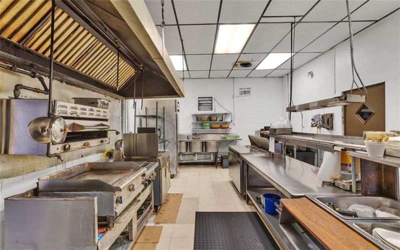 110 Pennsylvania Ave (105 N Center Ave), New Stanton, 15672, ,Commercial-industrial-business,For Sale,Pennsylvania Ave (105 N Center Ave),1719325