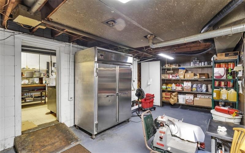 110 Pennsylvania Ave (105 N Center Ave), New Stanton, 15672, ,Commercial-industrial-business,For Sale,Pennsylvania Ave (105 N Center Ave),1719325