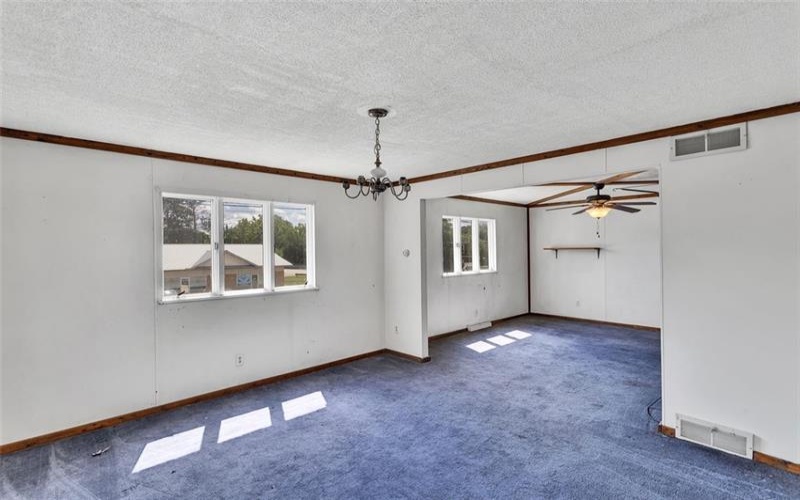 110 Pennsylvania Ave (105 N Center Ave), New Stanton, 15672, ,Commercial-industrial-business,For Sale,Pennsylvania Ave (105 N Center Ave),1719325