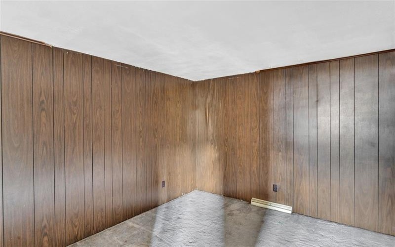 110 Pennsylvania Ave (105 N Center Ave), New Stanton, 15672, ,Commercial-industrial-business,For Sale,Pennsylvania Ave (105 N Center Ave),1719325