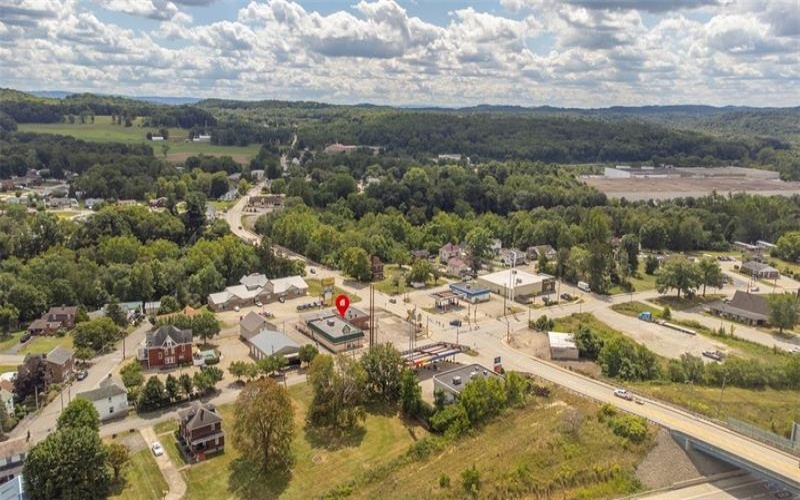 110 Pennsylvania Ave (105 N Center Ave), New Stanton, 15672, ,Commercial-industrial-business,For Sale,Pennsylvania Ave (105 N Center Ave),1719325