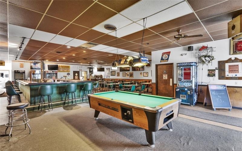 110 Pennsylvania Ave (105 N Center Ave), New Stanton, 15672, ,Commercial-industrial-business,For Sale,Pennsylvania Ave (105 N Center Ave),1719325
