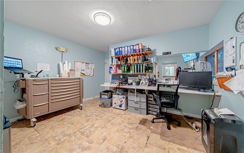 170 Phillips St, Jerome, 15937, ,Commercial-industrial-business,For Sale,Phillips St,1719403
